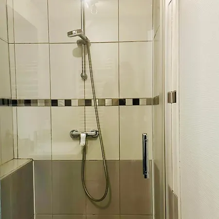 莱斯卡林斯德翁弗勒尔酒店