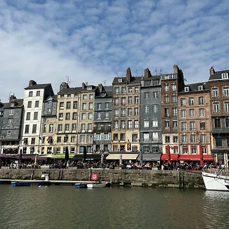 Les Calins D'honfleur Ονφλέρ
